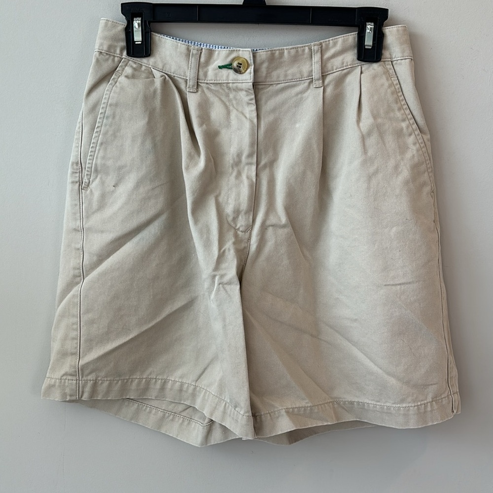 Tommy Hilfiger khaki pleated shorts women size 8